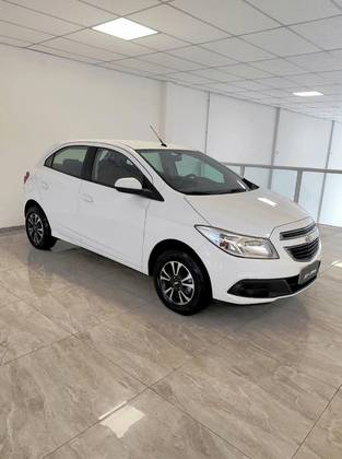CHEVROLET ONIX 1.0 MPFI LT 8V FLEX 4P MANUAL